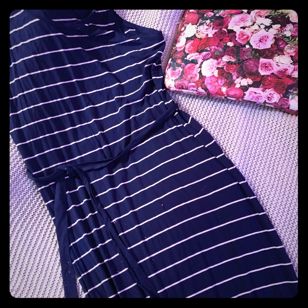 Blue & pink striped maxi dress!